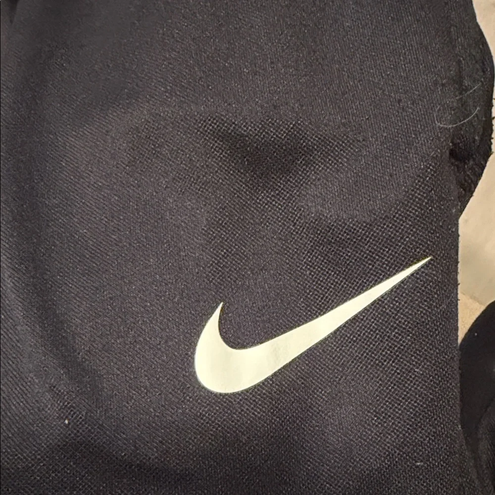 Nike Boys Black Sweatpants with White Logo Size Extra Large